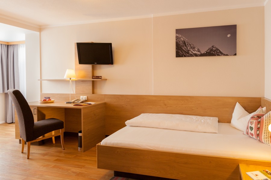 Einzelzimmer Hintertux, Schlafbereich, Bett
